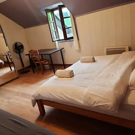 Pyrenees Pleine Nature Jacuzzi 4/5 Pers. Holiday home